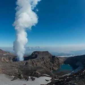Gorely vulcan în Kamchatka: descriere, istorie, fapte interesante