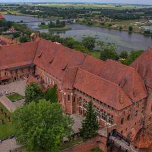 Castelul Malbork, Polonia: descriere, istorie, obiective turistice și informații interesante