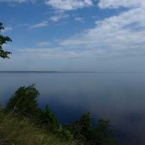 Marea Zhiguli este un loc care merită vizitat