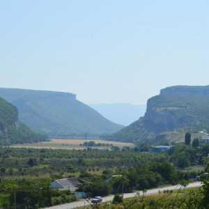 Monumentul pitoresc al naturii - canionul Belbek: descrierea zonei și obiectivele turistice